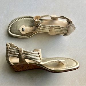 Donald Pliner Dyna champagne sandal